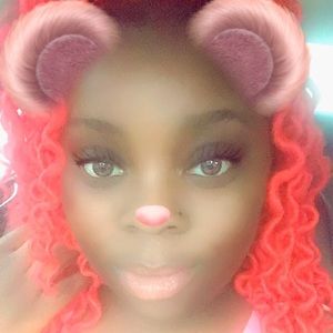 Meet your Posher, Dushana